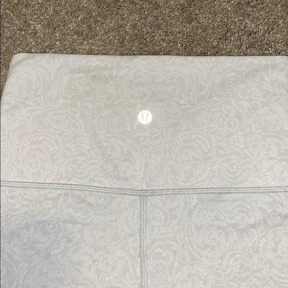 SUPER LIMITED EDITION LULULEMONS